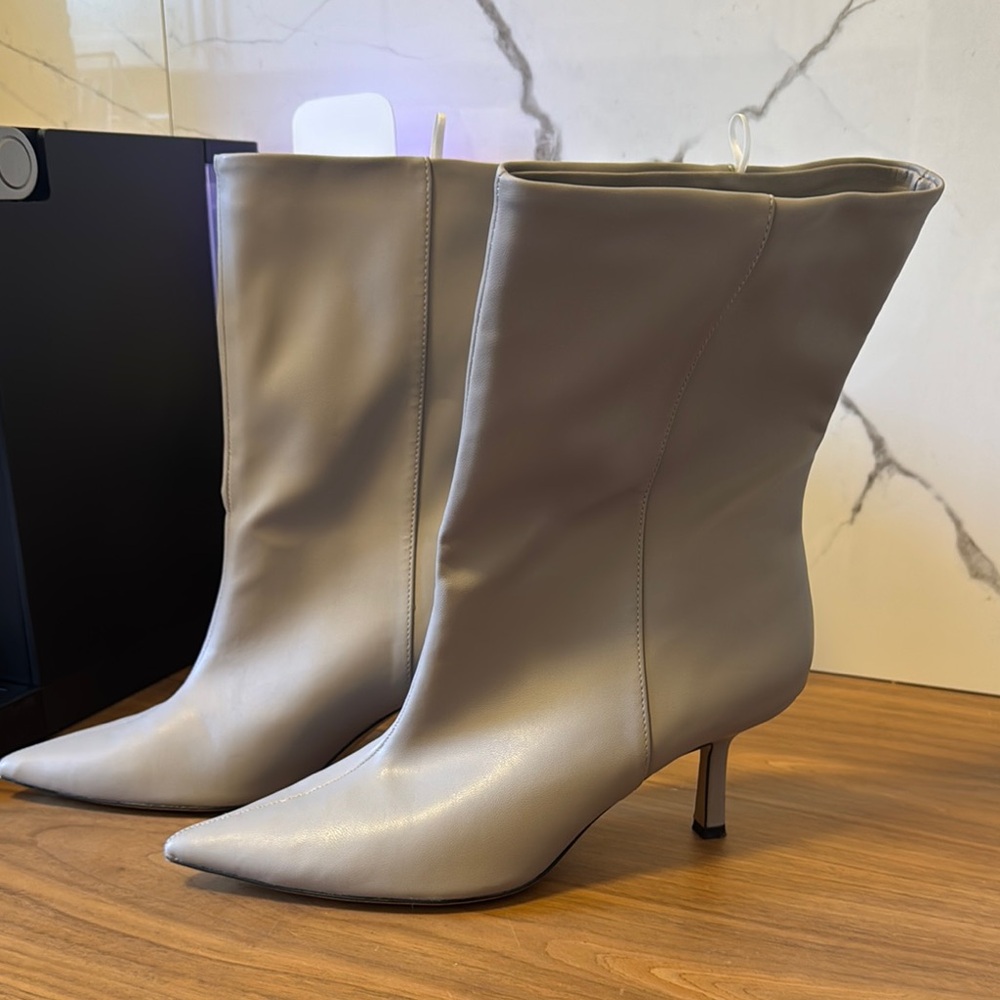 Elegant Gray Women's Boots H&M